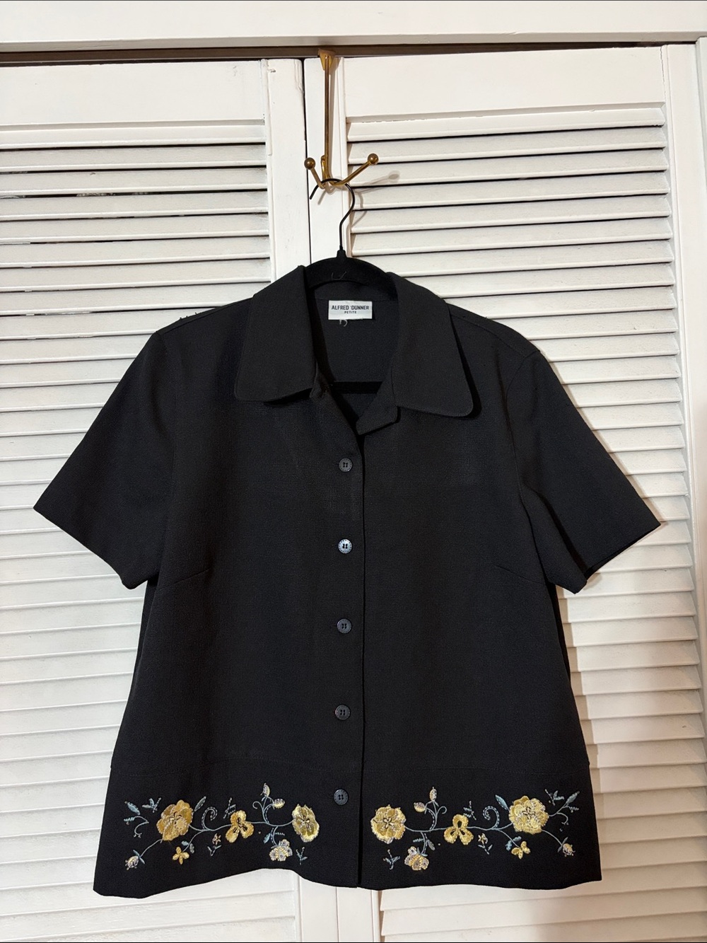 Alfred Dunner Black Short-Sleeve Button Shirt with Yellow Floral Embroidery